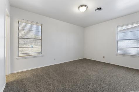 619 Northtrail San Antonio TX 78216