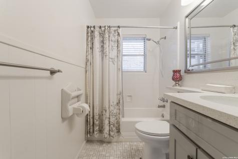 619 Northtrail San Antonio TX 78216