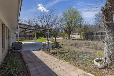 619 Northtrail San Antonio TX 78216