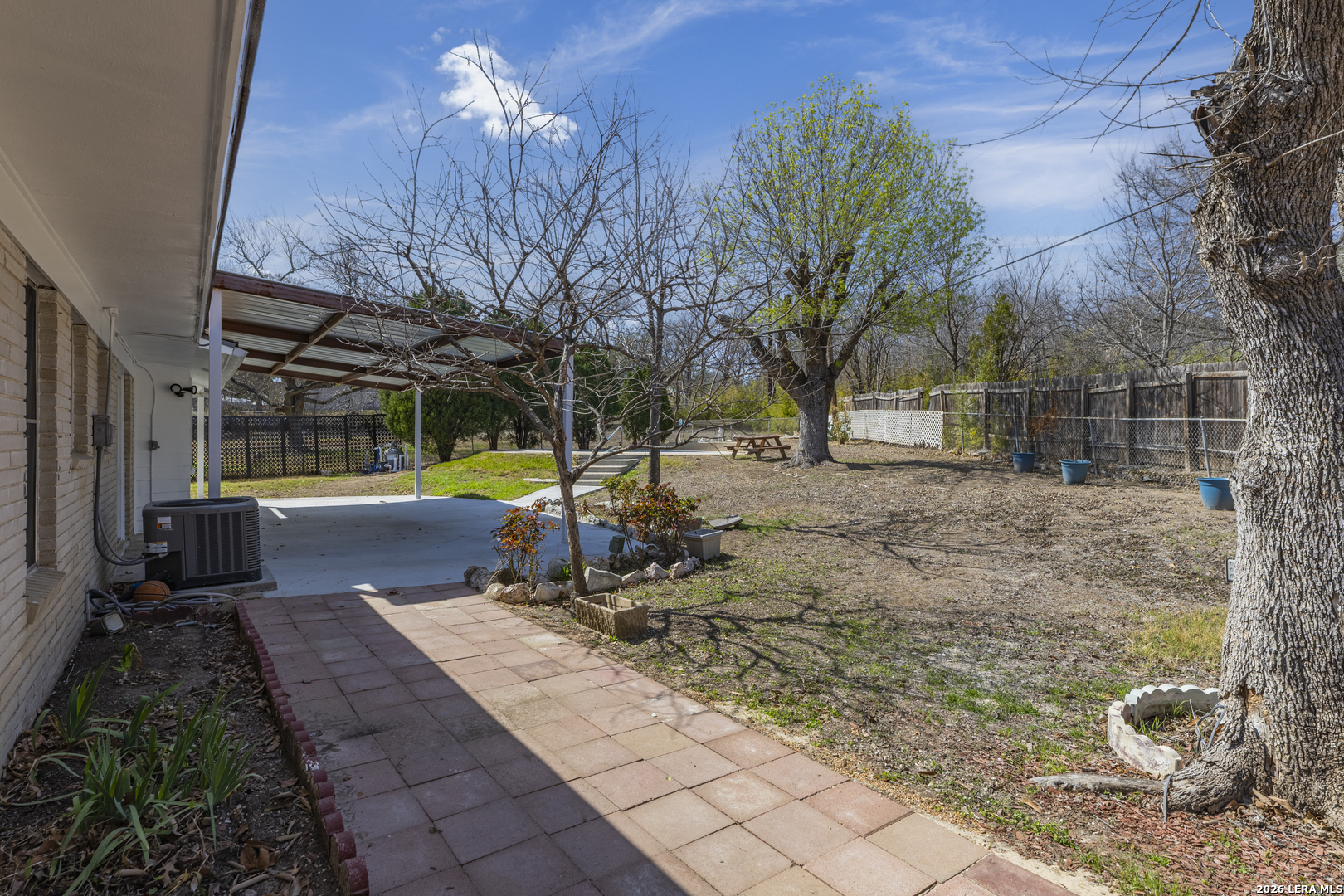 619 Northtrail San Antonio TX 78216