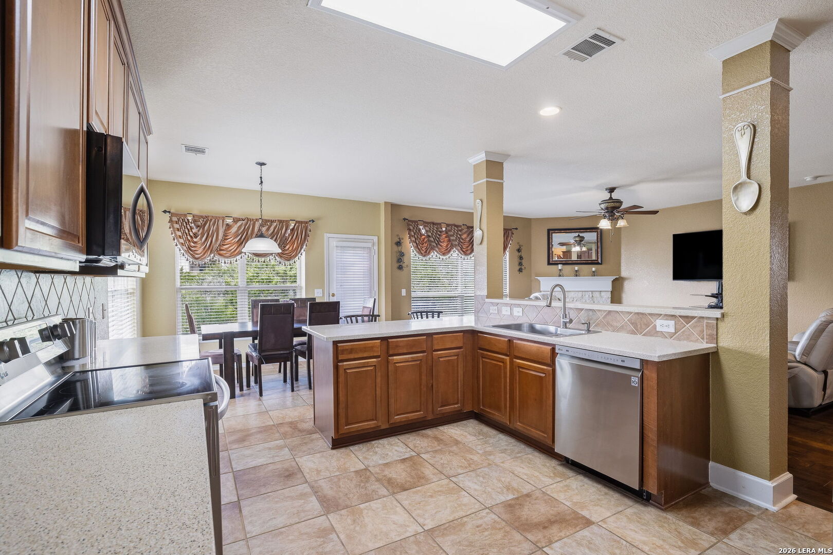 21811 Dolomite San Antonio TX 78259