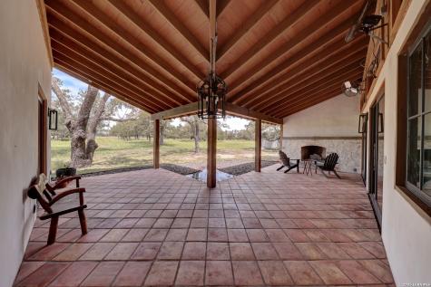 2178 S Ranch Road 783 Harper TX 78631