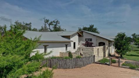 2178 S Ranch Road 783 Harper TX 78631
