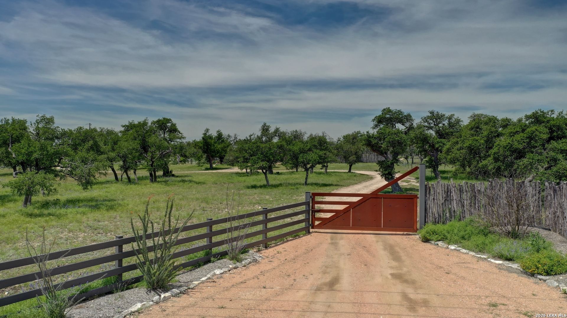2178 S Ranch Road 783 Harper TX 78631