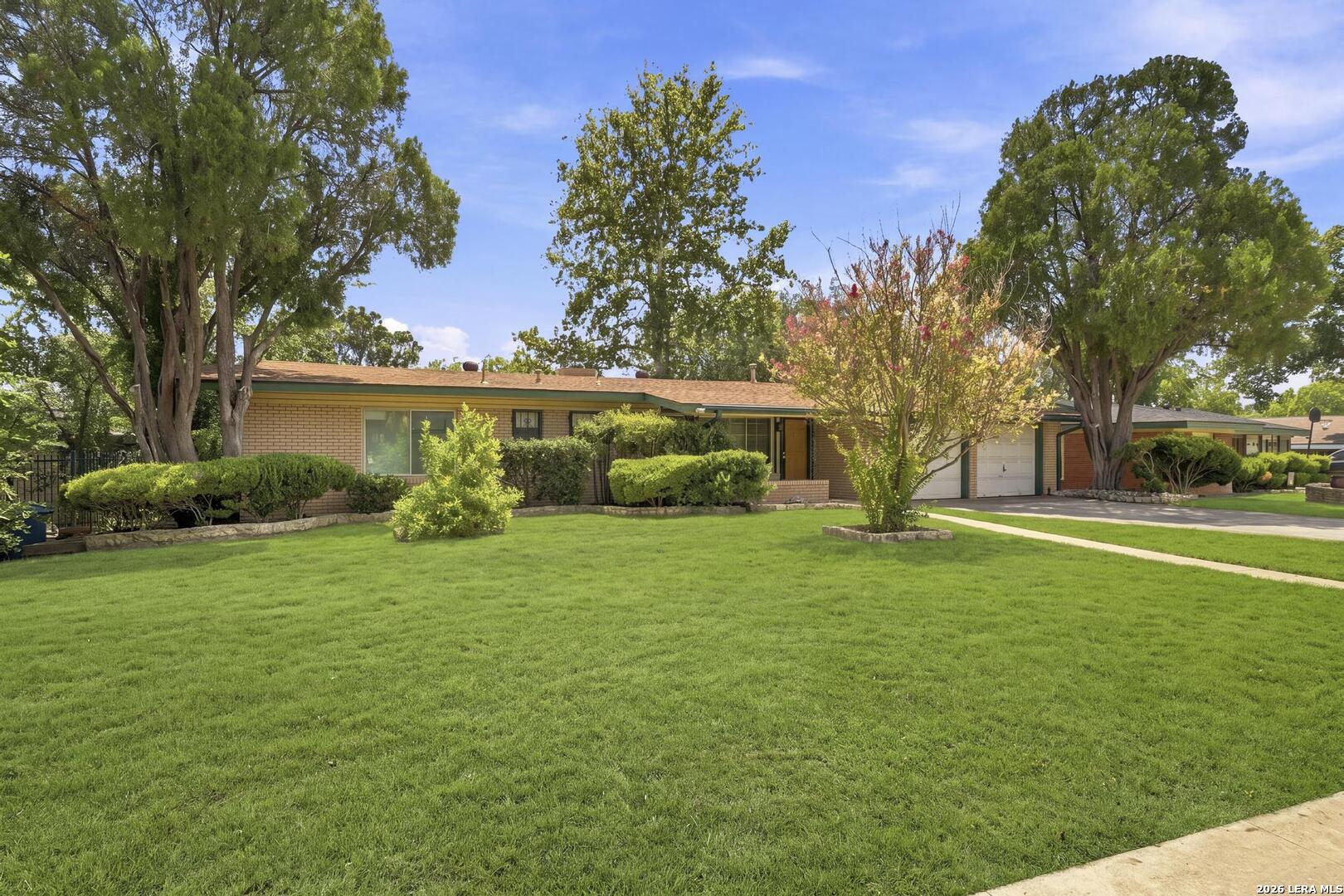 110 Clubhill Drive San Antonio TX 78228