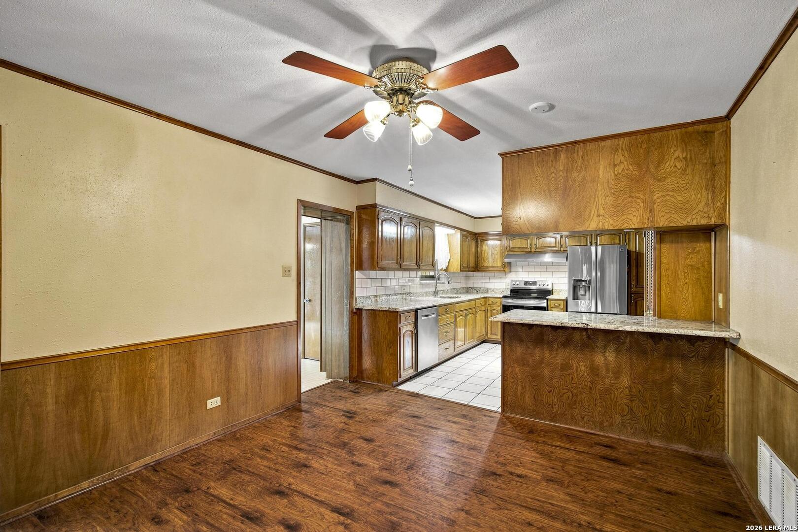 110 Clubhill Drive San Antonio TX 78228