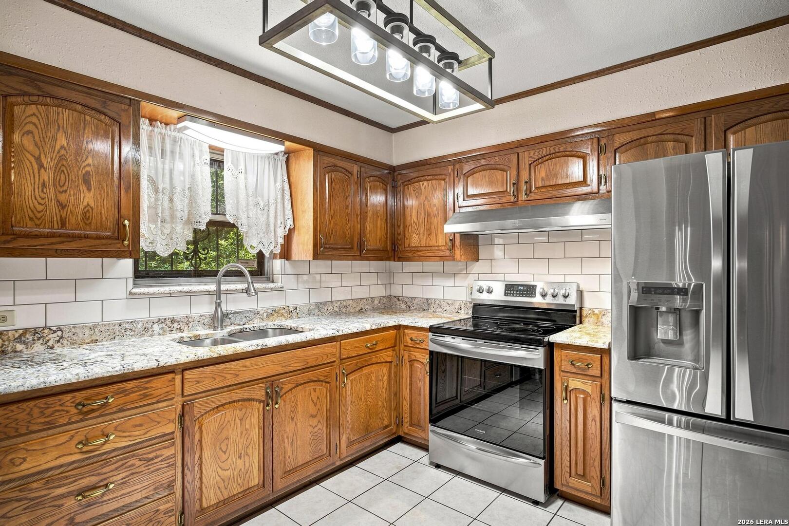 110 Clubhill Drive San Antonio TX 78228