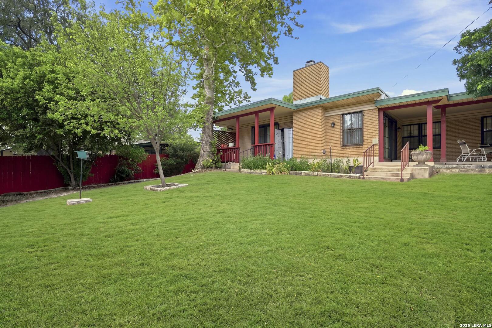110 Clubhill Drive San Antonio TX 78228