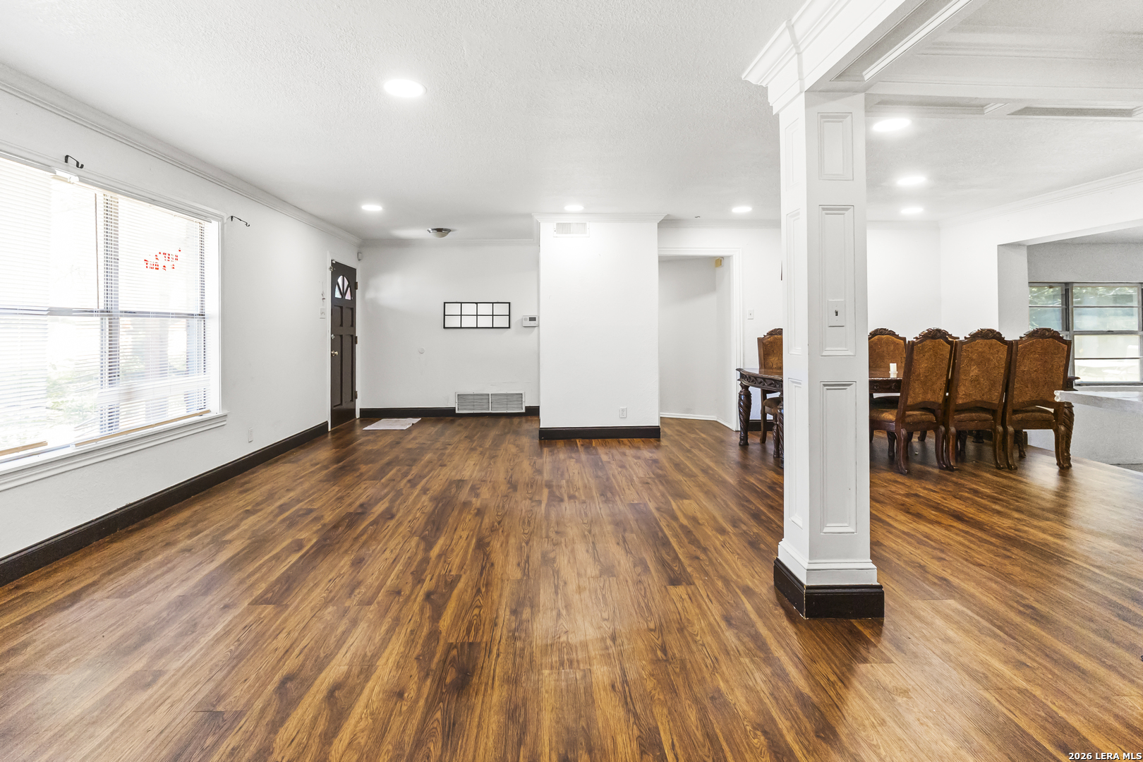 302 Redcliff San Antonio TX 78216