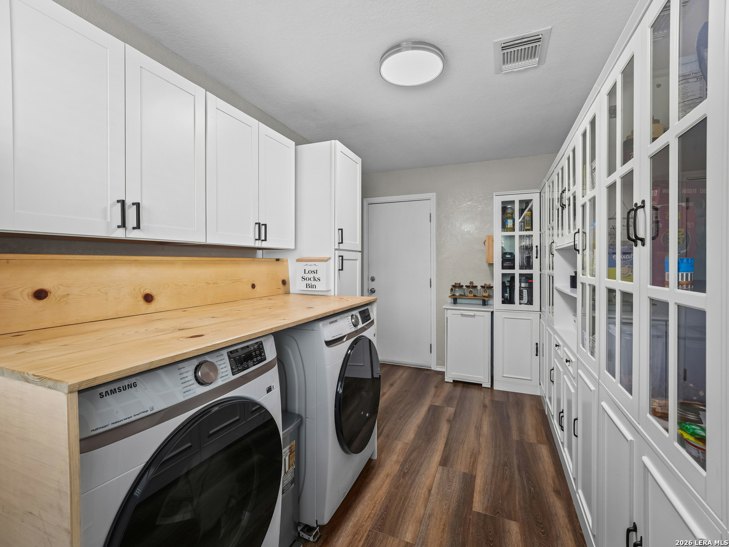 9023 Camino Rey San Antonio TX 78245
