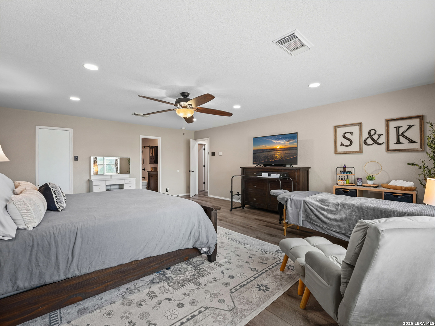 9023 Camino Rey San Antonio TX 78245