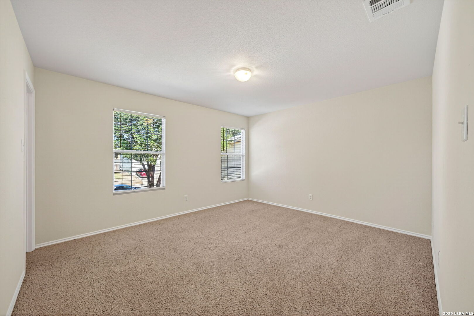 9226 Beech Grove San Antonio TX 78245