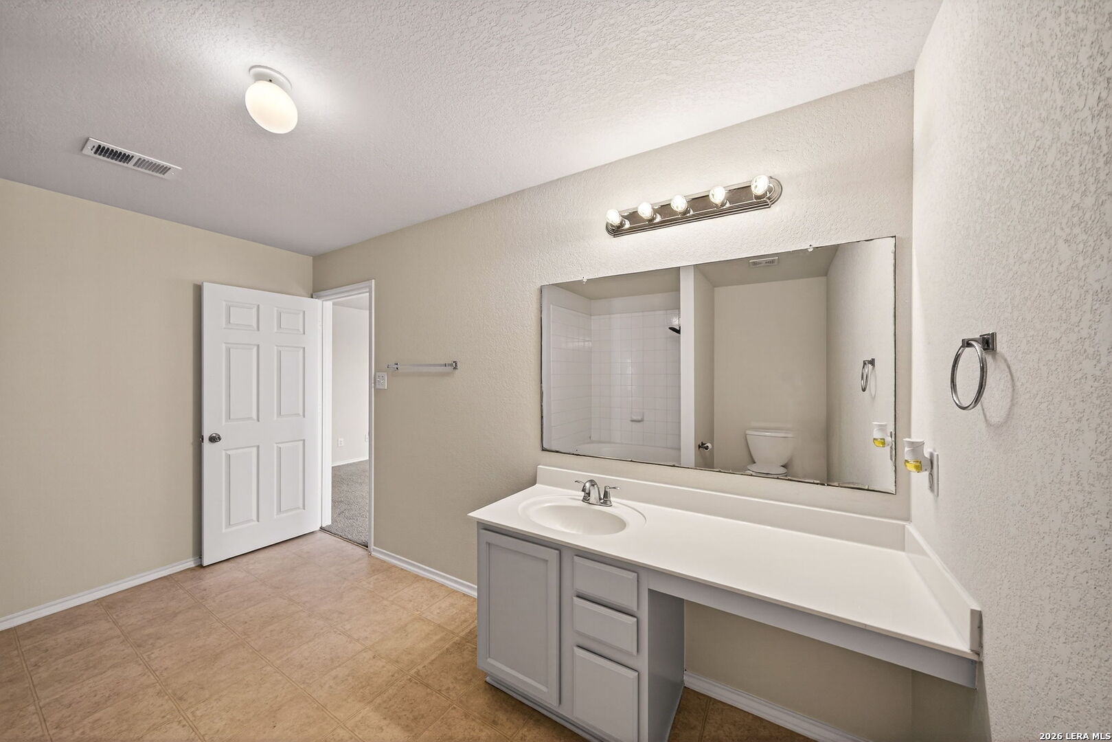 9226 Beech Grove San Antonio TX 78245
