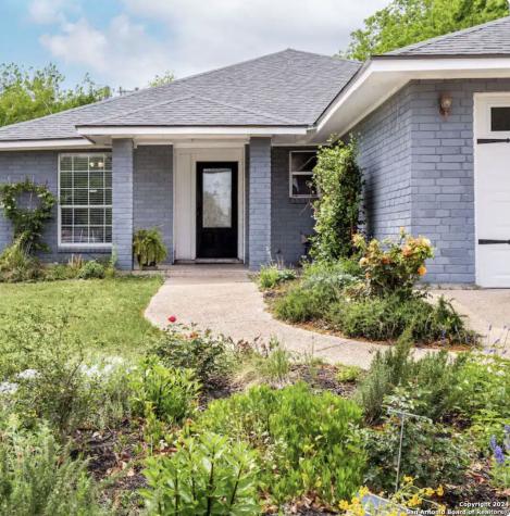 1303 General Bragg Street San Antonio TX 78245
