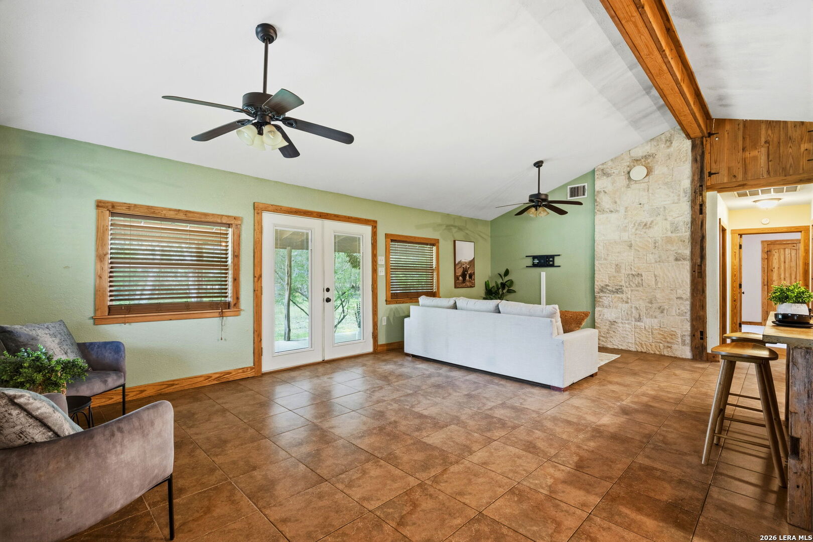 340 Rio Oak Pipe Creek TX 78063