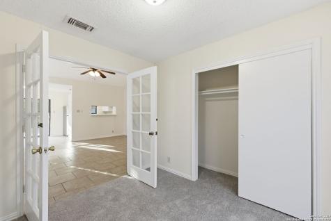 11439 Rousseau San Antonio TX 78251