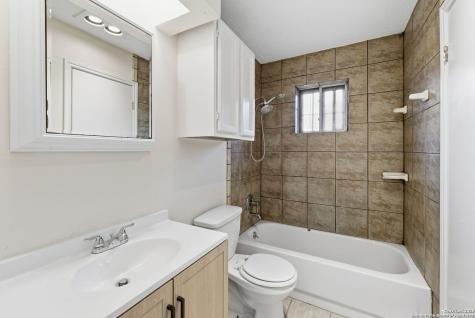 11439 Rousseau San Antonio TX 78251