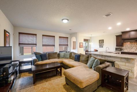 253 Bee Caves Cove Cibolo TX 78108