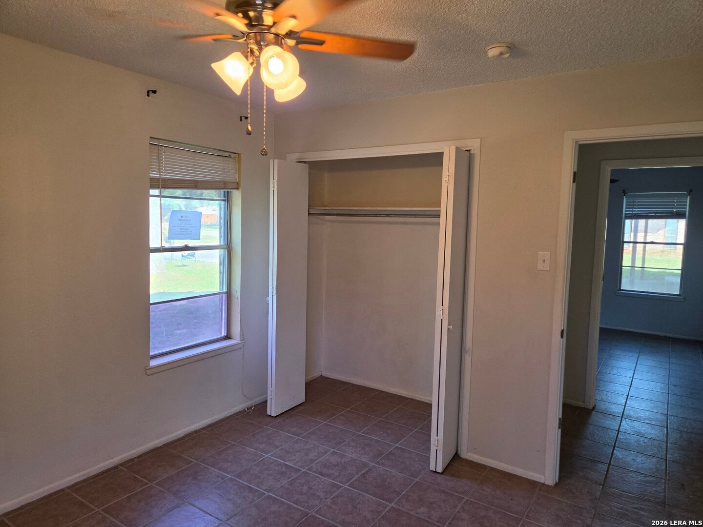 512 High Meadow Pleasanton TX 78064