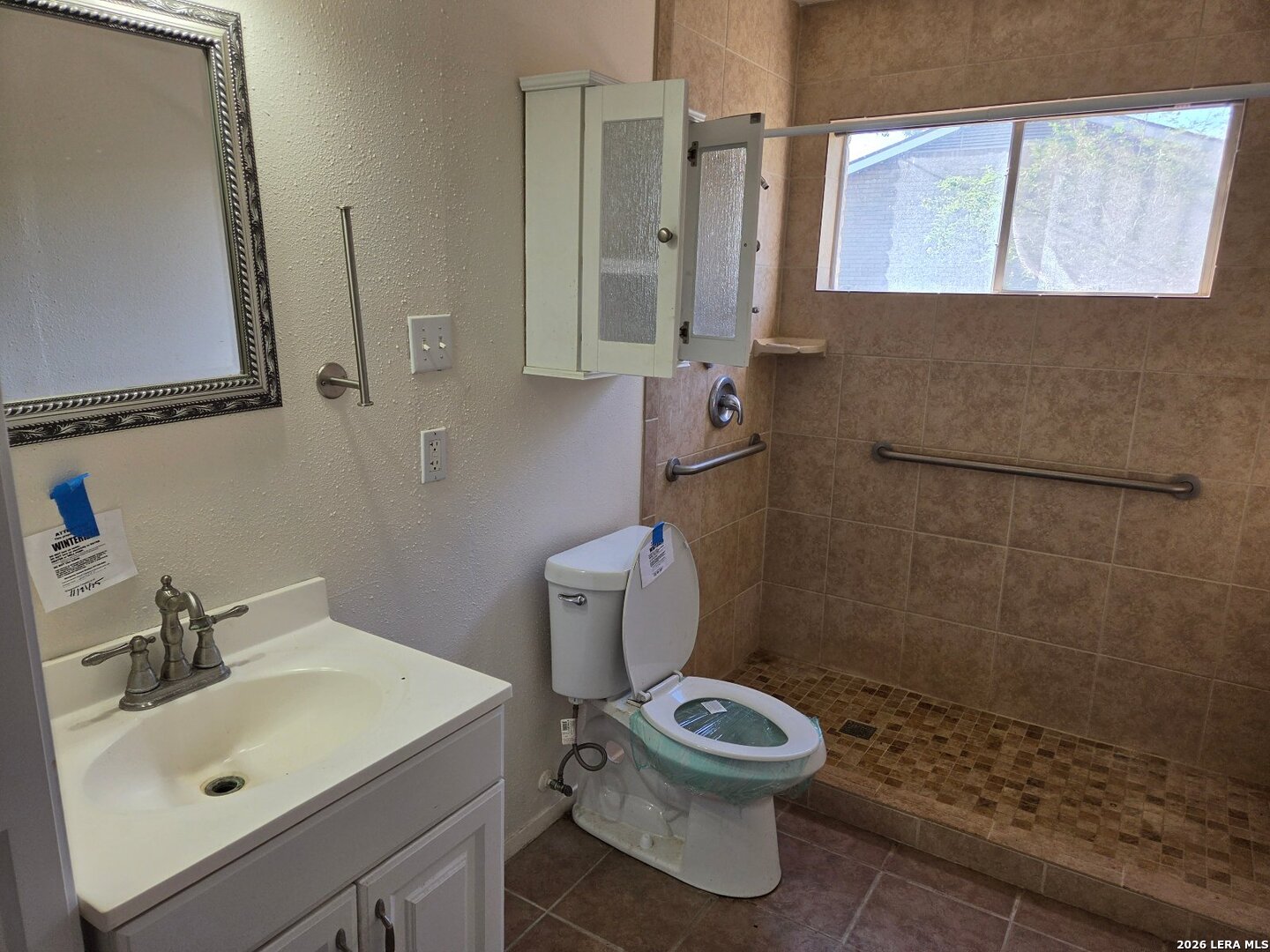 512 High Meadow Pleasanton TX 78064