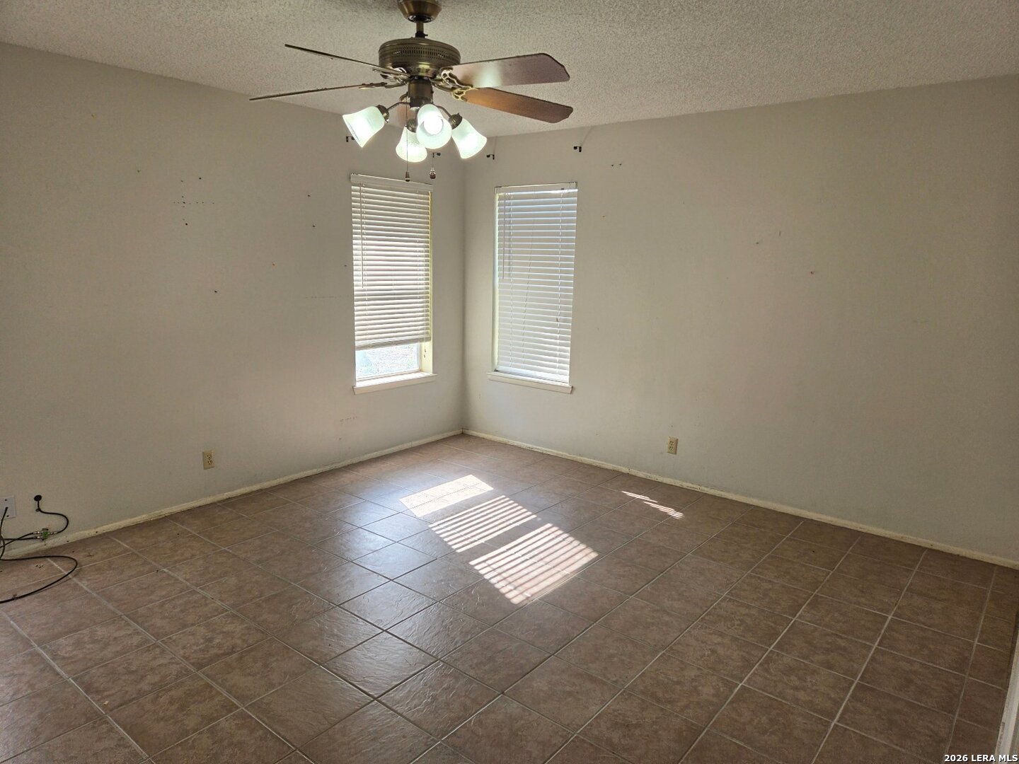 512 High Meadow Pleasanton TX 78064