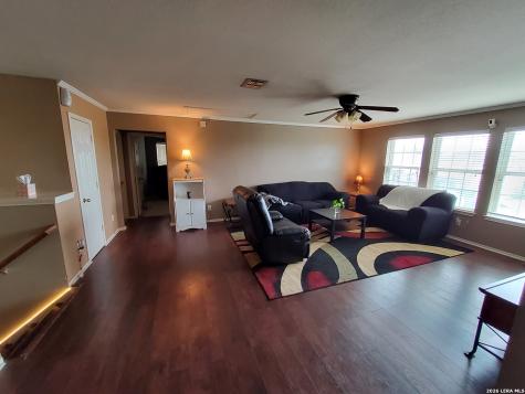 129 Carmel Drive Cibolo TX 78108