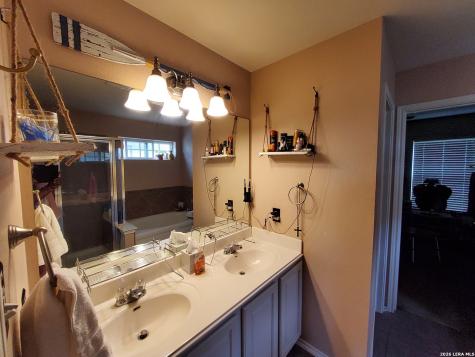 129 Carmel Drive Cibolo TX 78108