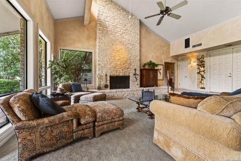 5401 Fredericksburg San Antonio TX 78229