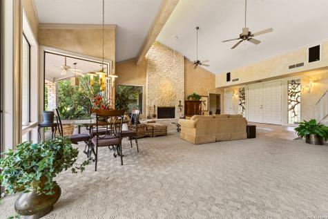 5401 Fredericksburg San Antonio TX 78229