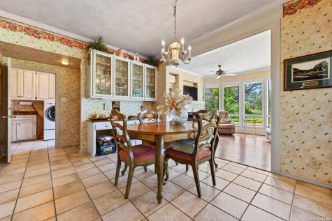5401 Fredericksburg San Antonio TX 78229