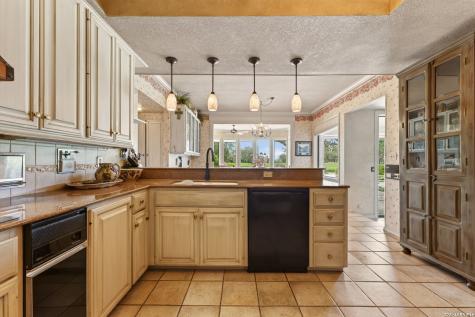 5401 Fredericksburg San Antonio TX 78229