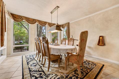 5401 Fredericksburg San Antonio TX 78229