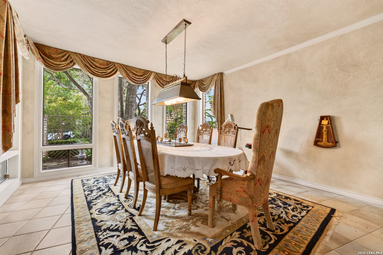 5401 Fredericksburg San Antonio TX 78229