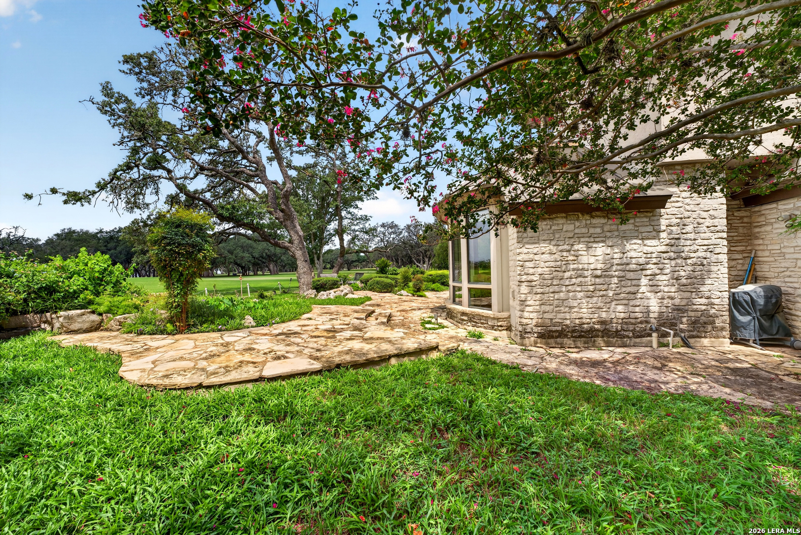5401 Fredericksburg San Antonio TX 78229