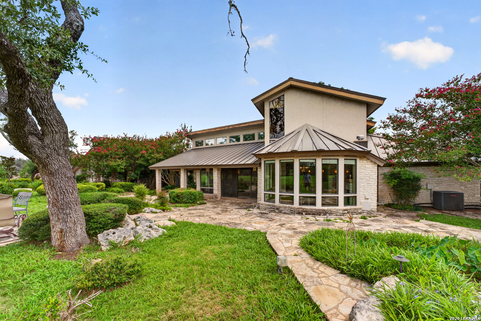 5401 Fredericksburg San Antonio TX 78229