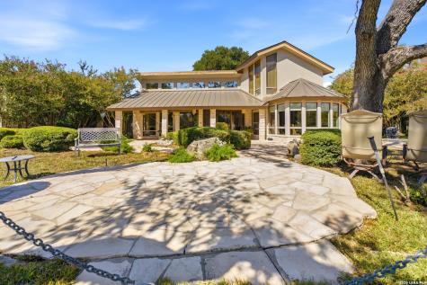 5401 Fredericksburg San Antonio TX 78229
