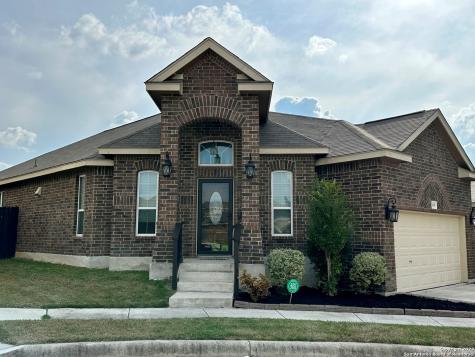 1419 Kingbird Court San Antonio TX 78245