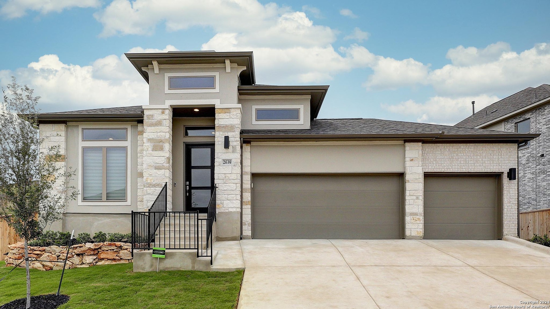 2639 Tortuga Verde San Antonio TX 78245