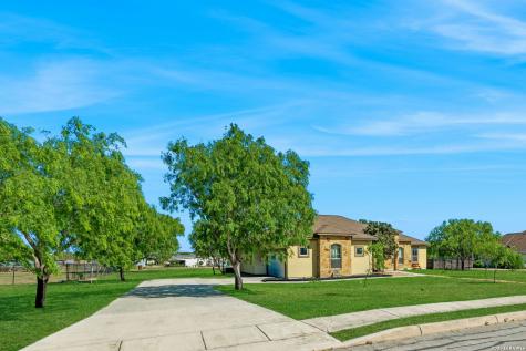 5610 Quail Haven San Antonio TX 78263