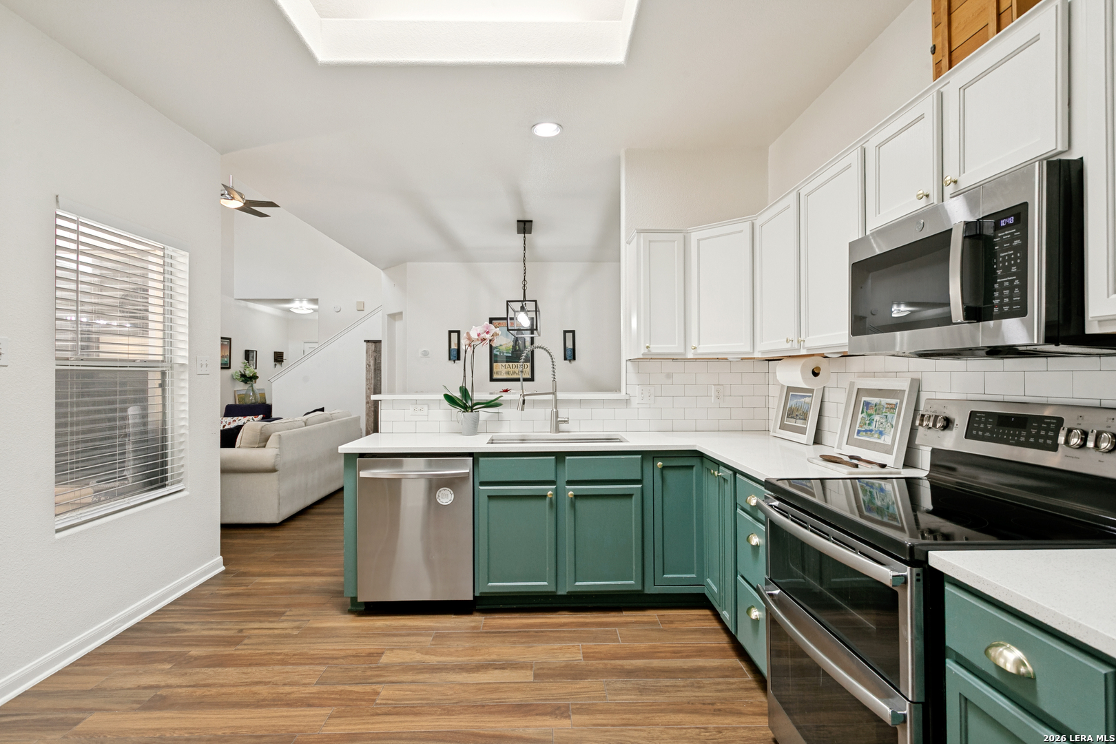 142 Oakwell Farms Parkway San Antonio TX 78218