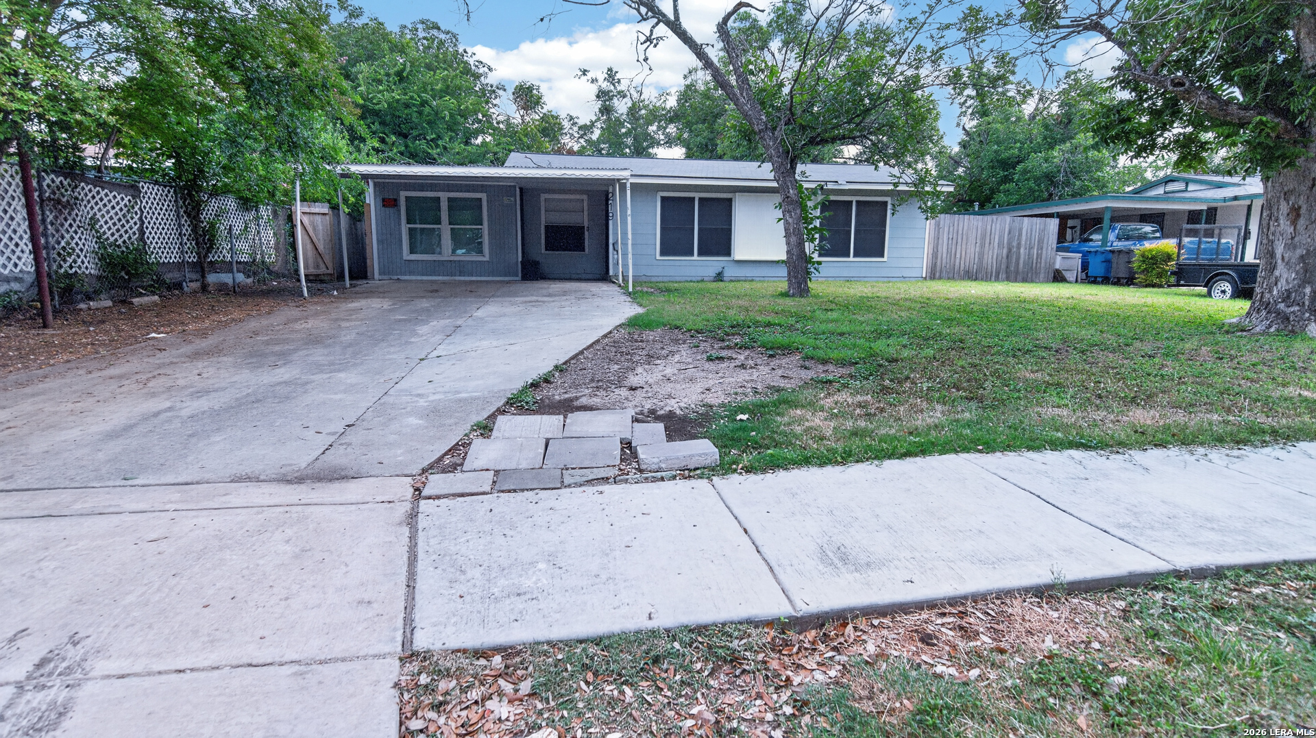 219 Leonidas Drive San Antonio TX 78220