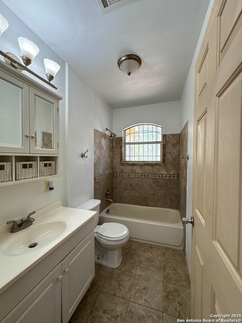 227 Dorsey San Antonio TX 78221