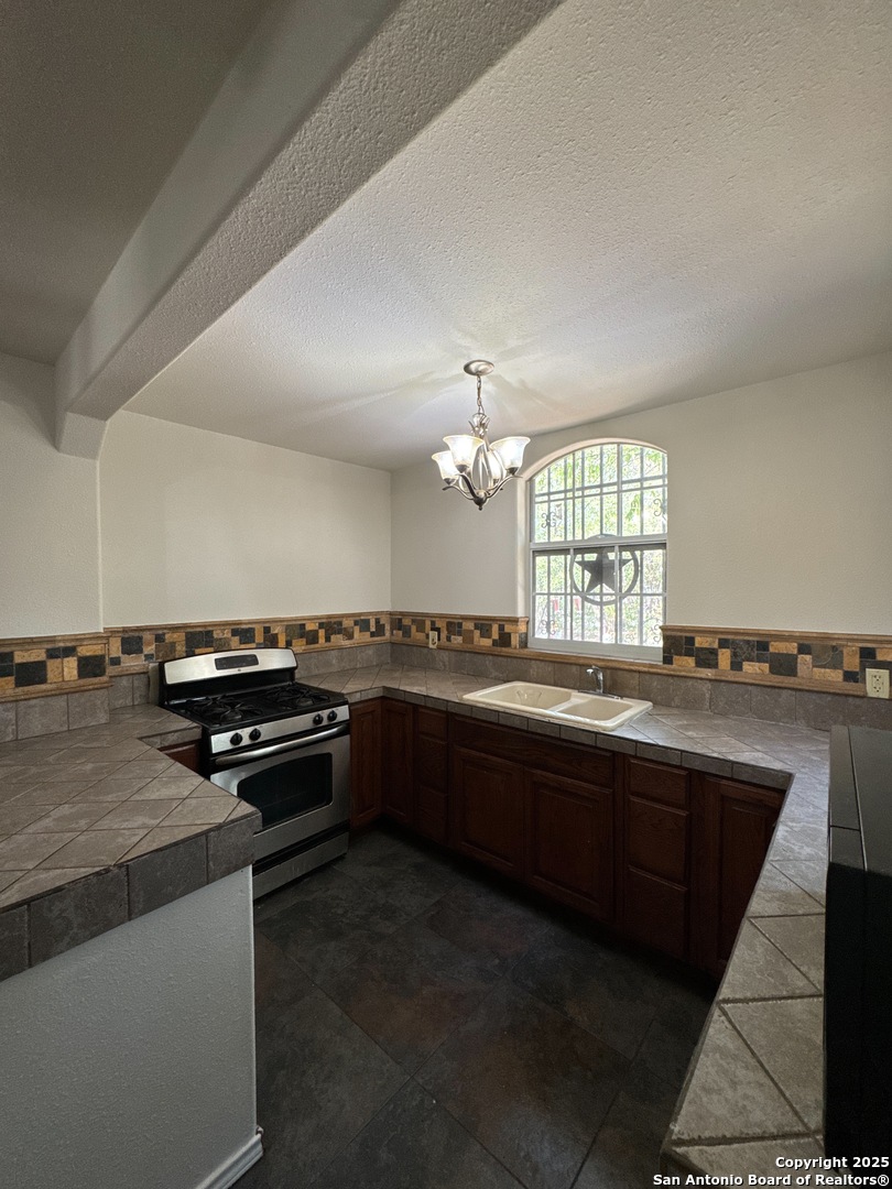 227 Dorsey San Antonio TX 78221