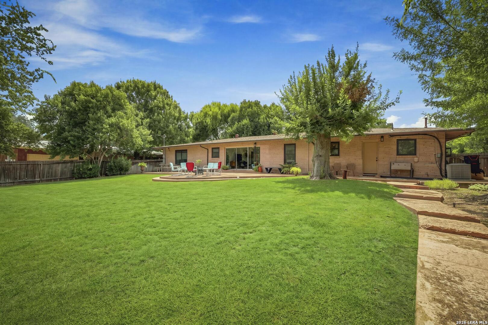 211 Sharon Drive San Antonio TX 78216