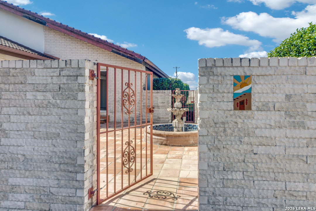 3306 Single Peak San Antonio TX 78261