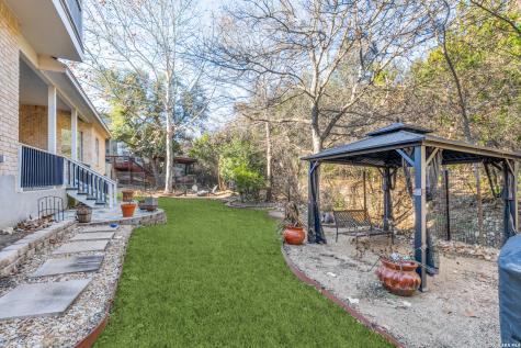 16502 Loma Landing Helotes TX 78023