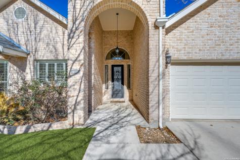 16502 Loma Landing Helotes TX 78023