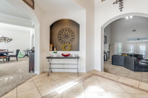 16502 Loma Landing Helotes TX 78023