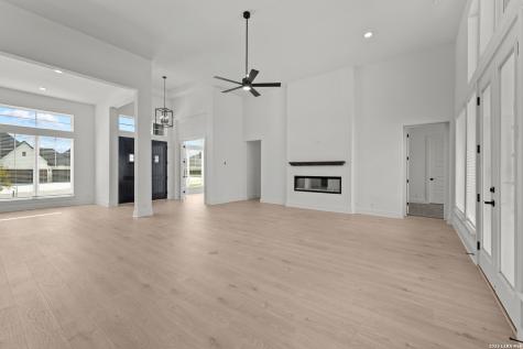 512 Cotorra Springs Cibolo TX 78108