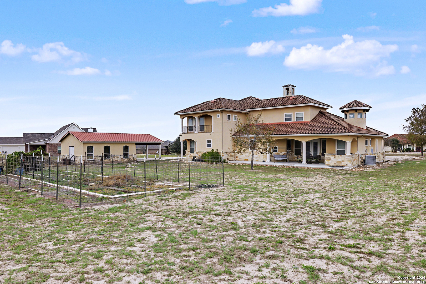 113 Abrego Mount Floresville TX 78114
